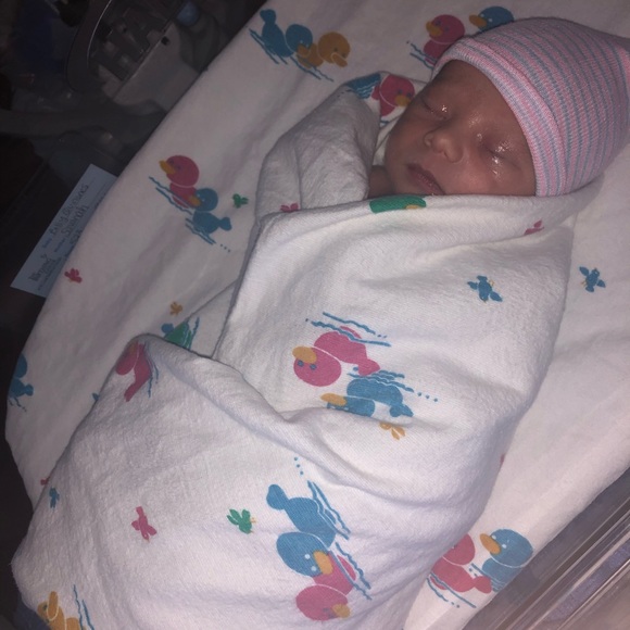 Meet your Posher, Savanah - Picture 5 of 7